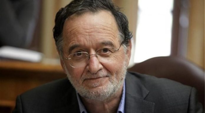 Παραίτηση Παναγιώτη Λαφαζάνη από ΓΓ της ΛΑ.Ε. Παραίτηση Παναγιώτη Λαφαζάνη από ΓΓ της ΛΑ.Ε.