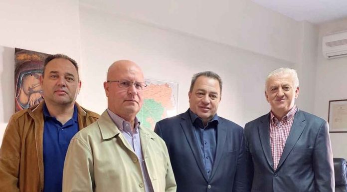 Συνάντηση Στυλιανίδη με απόστρατους αστυνομικούς για συνταξιοδοτικά Συνάντηση Στυλιανίδη με απόστρατους αστυνομικούς για συνταξιοδοτικά